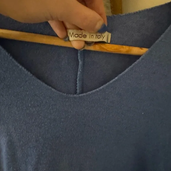 Sweater - Picture 2 of 3